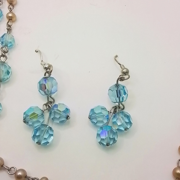 BLUE GRAPE STYLE EARRING & NECKLACE SET - Picture 4 of 10